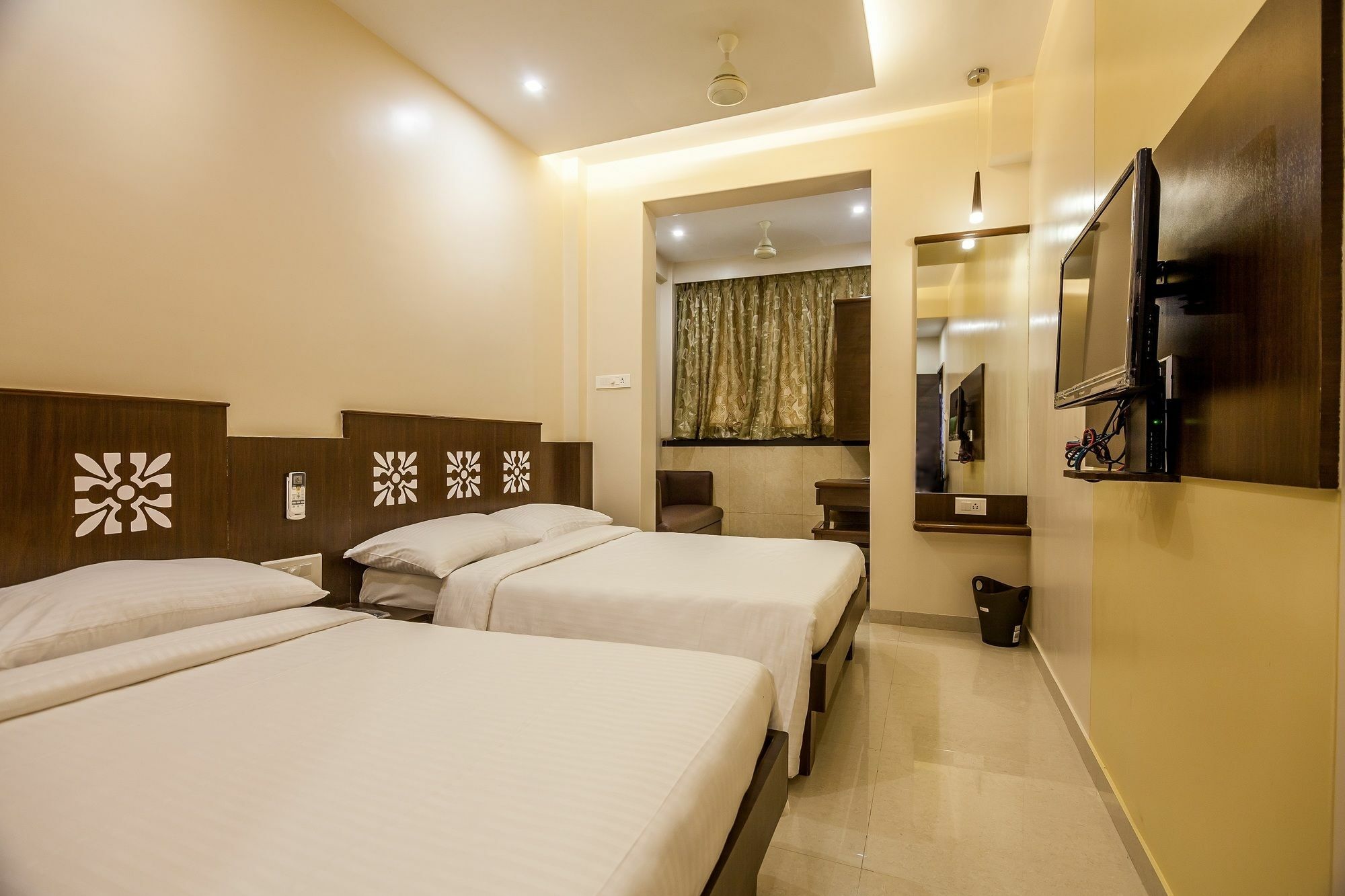 City Guest House - Dadar Мумбаи Экстерьер фото